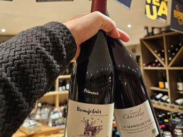 [ Beaujolais Nouveau J-2 ] 🍷

Il débarque ce JEUDI dans le Monde Entier et bien entendu à GUIPAVAS : le Beaujolais Nouveau ! 😊🍇

DÉGUSTATION OFFERTE toute la...